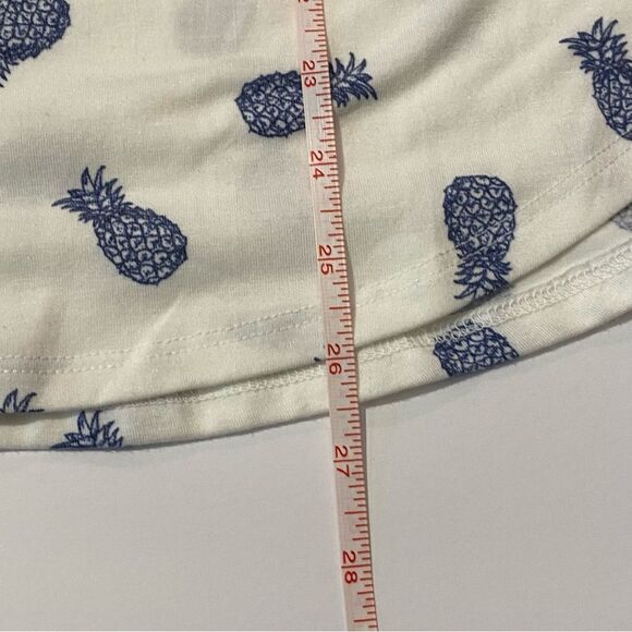 Creneau Soft Blue Pineapple Short Sleeve V Neck T- Shirt With Front Pocket Large - Picture 10 of 12